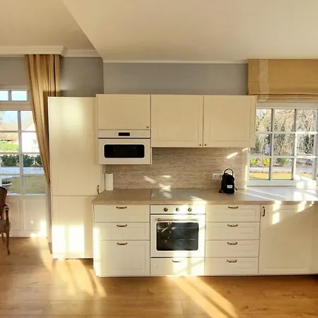 بيت للعطل Schieszl زاماردي