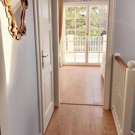 بيت للعطل Schieszl زاماردي