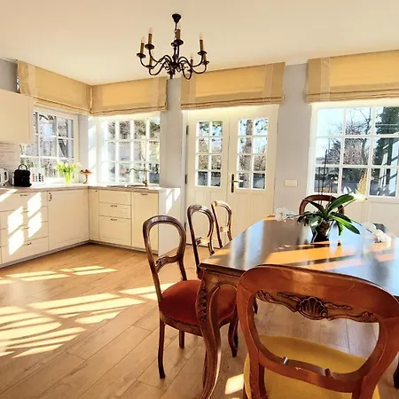 بيت للعطل Schieszl